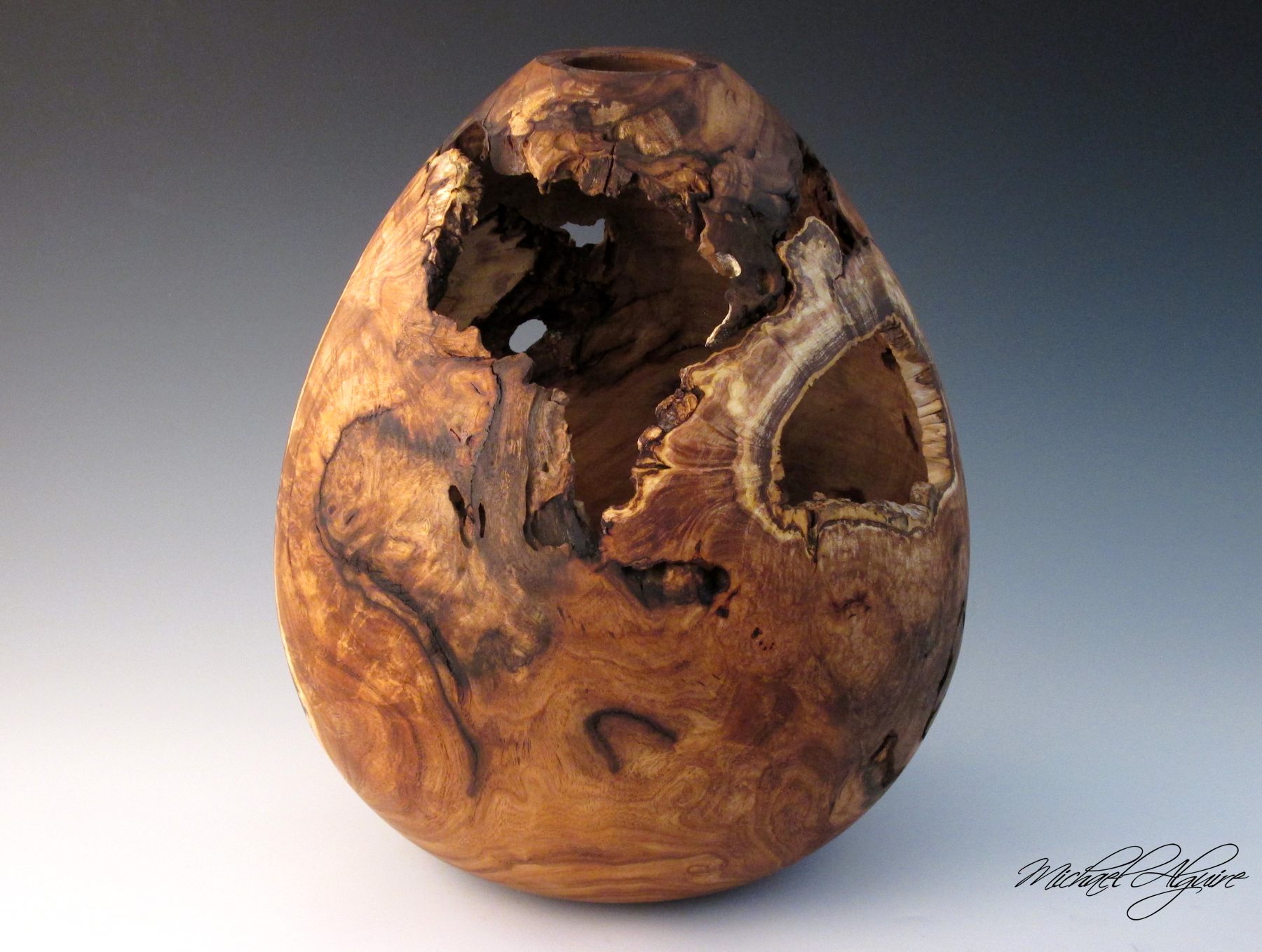Michael Alguire - Dragon Egg Hollow Form